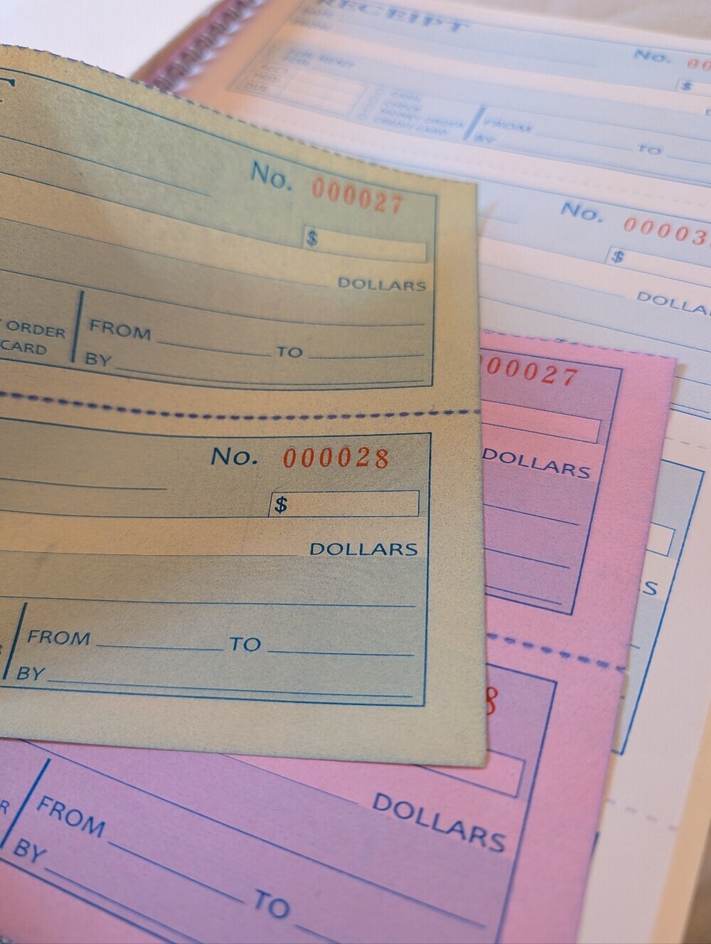 Money / Rent Receipt Book - Picture 3 of 3